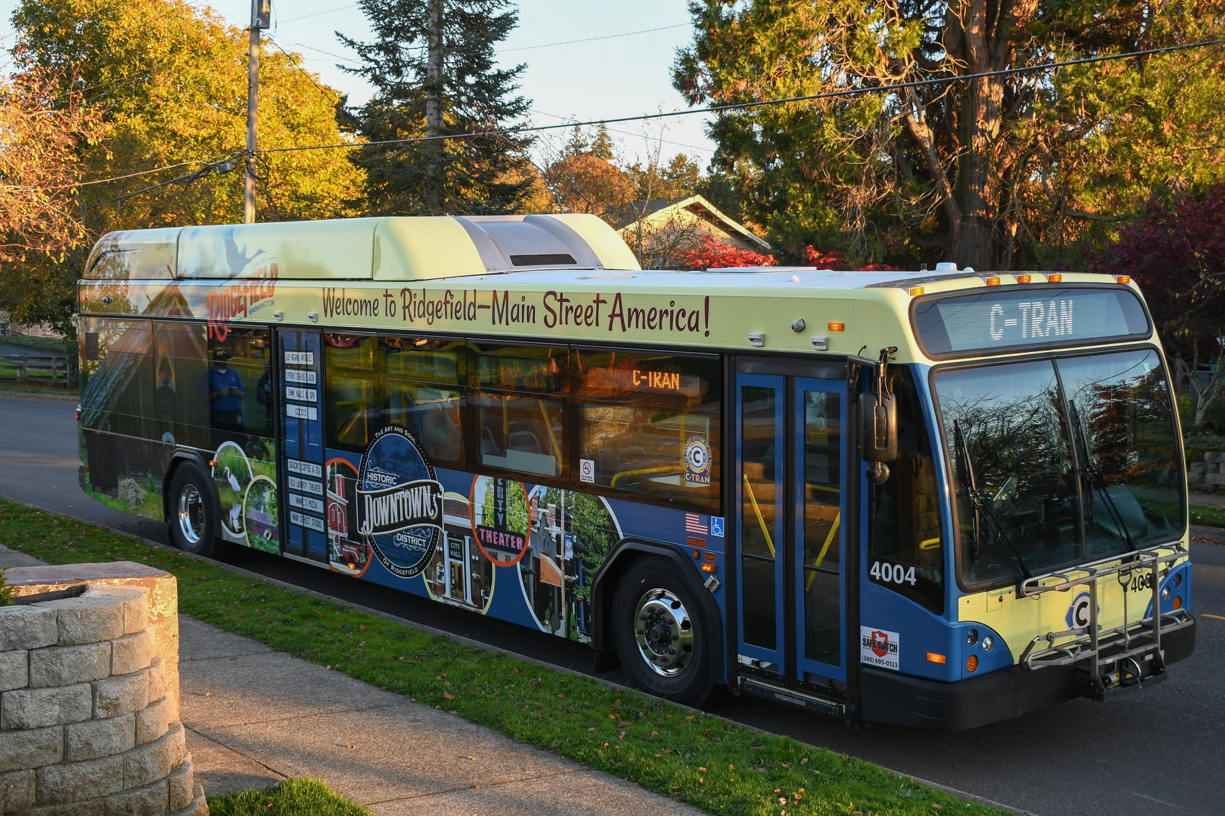C-Tran Ridgefield Bus Right